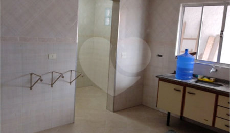 Sobrado à venda com 2 quartos em Santana, São Paulo, SP