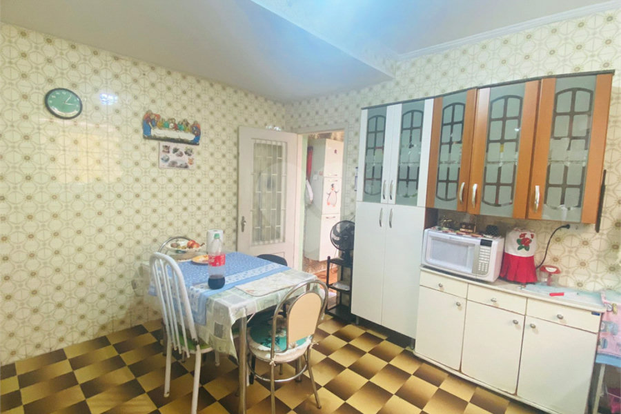 Casa à venda com 3 quartos em Vila Constança, São Paulo, SP