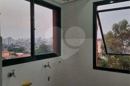 Apartamento à venda com 2 quartos, sendo 1 suíte, em Vila Erna, São Paulo, SP