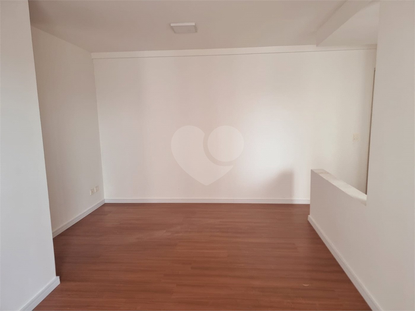Apartamento à venda com 2 quartos, sendo 1 suíte, em Vila Mazzei, São Paulo, SP