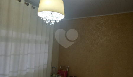 Sobrado à venda com 4 quartos, sendo 1 suíte,  em Jardim Peri, São Paulo, SP