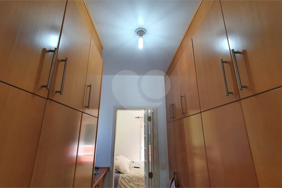 Casa à venda com 3 quartos, sendo 2 suítes, no condomínio Cond Jardim Itatinga, São Paulo - SP