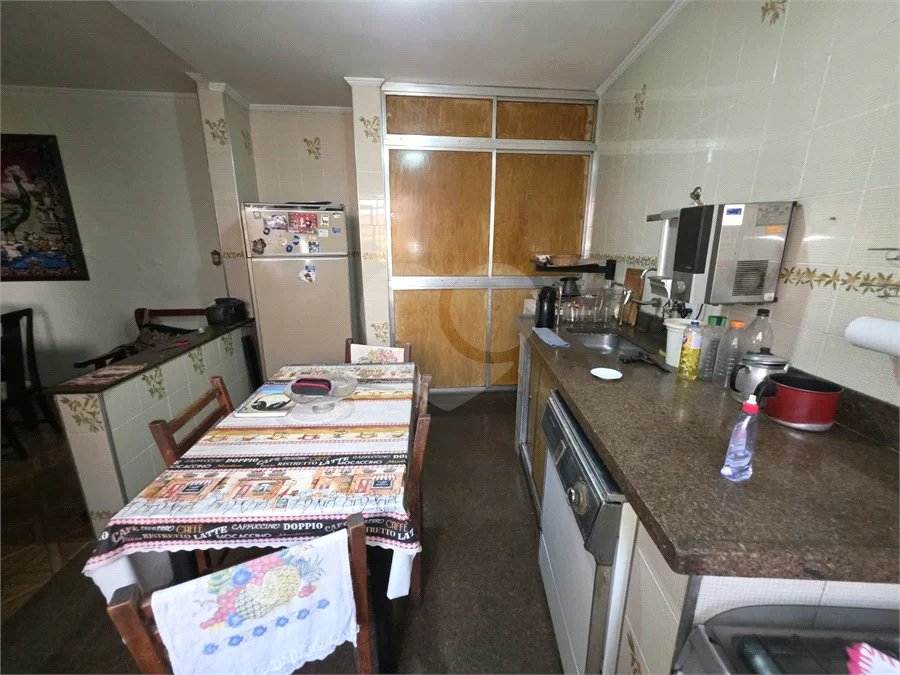 SANTANA - CASA COM 2 MORADIAS - 10m DE FRENTE - 3 VAGAS