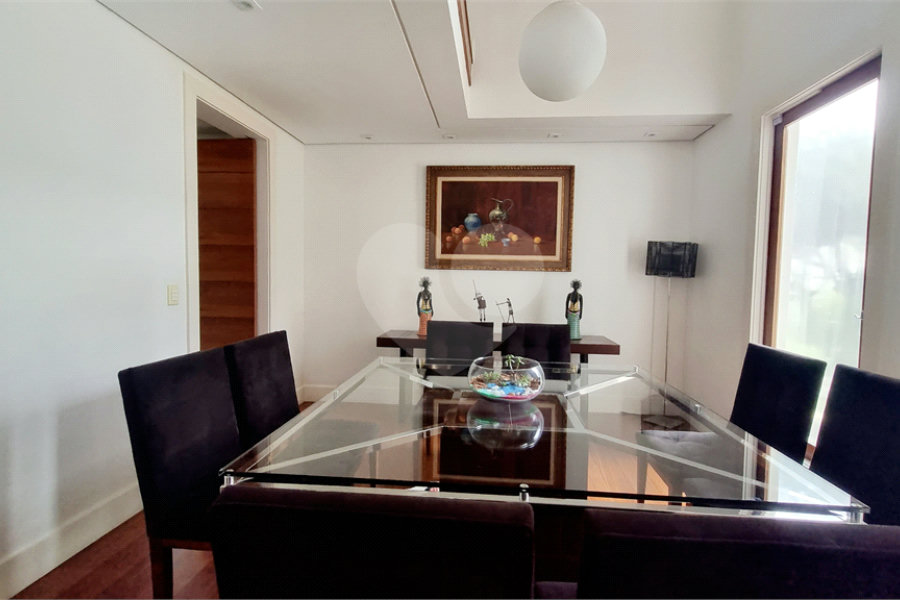 Casa à venda ou para alugar com 5 suítes em Serra da Cantareira, Mairiporã, SP
