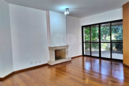 Apartamento à venda com 4 quartos, sendo 2 suítes,  em Indianópolis, São Paulo, SP