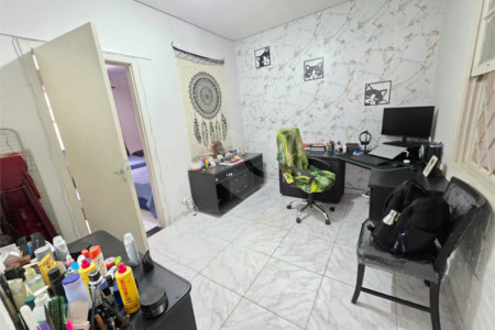 Casa à venda com 3 quartos, sendo 1 suíte,  em Ferreira, São Paulo, SP