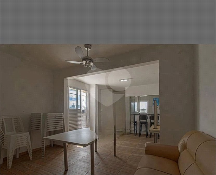 Apartamento à venda com 3 quartos, sendo 1 suíte,  em Aclimação, São Paulo, SP