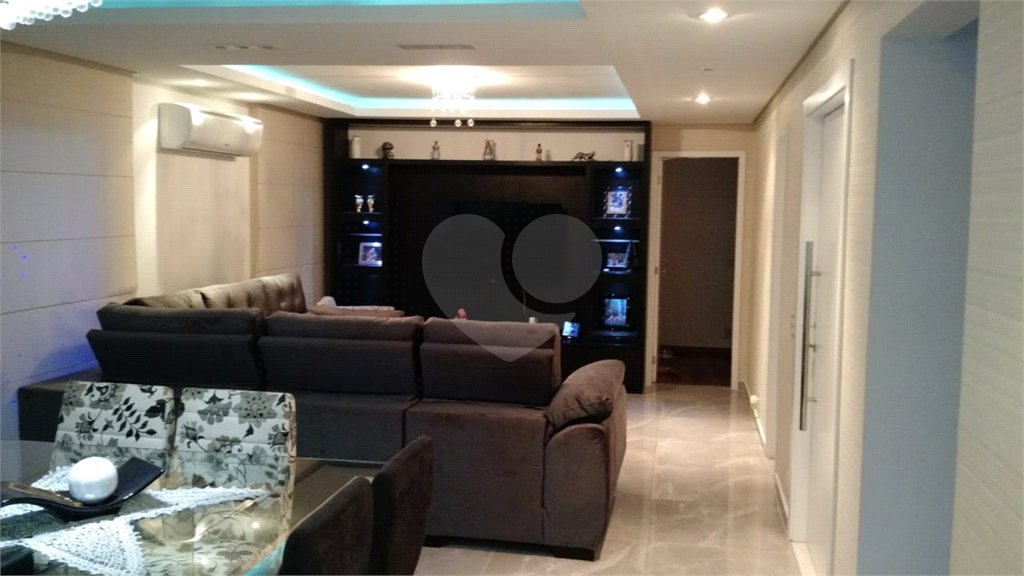 Apartamento à venda ou para alugar com 3 suítes em Tatuapé, São Paulo, SP