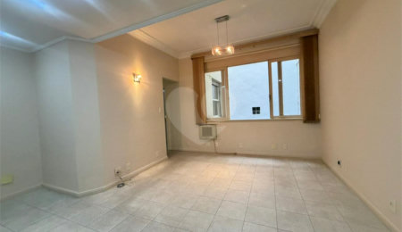 Apartamento à venda com 2 quartos, sendo 1 suíte,  em Leblon, Rio de Janeiro, RJ