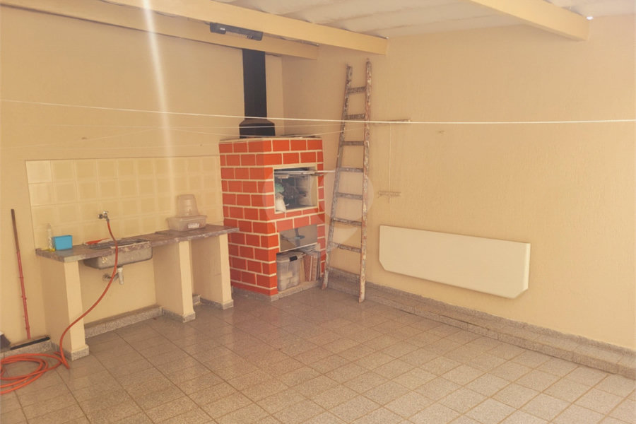 Sobrado à venda ou para alugar com 4 quartos, sendo 1 suíte, em Vila Gustavo, São Paulo, SP