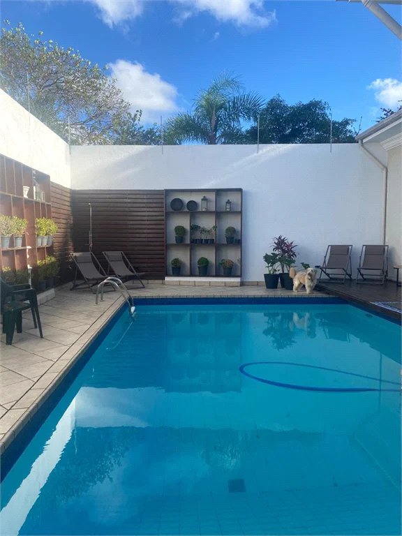 Casa à venda com 4 suítes em Morumbi, São Paulo, SP