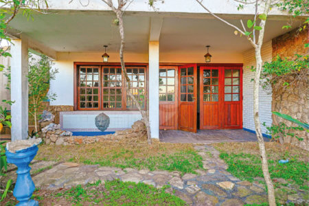 Sobrado à venda com 3 quartos, sendo 1 suíte,  em Jardim Leonor, São Paulo, SP