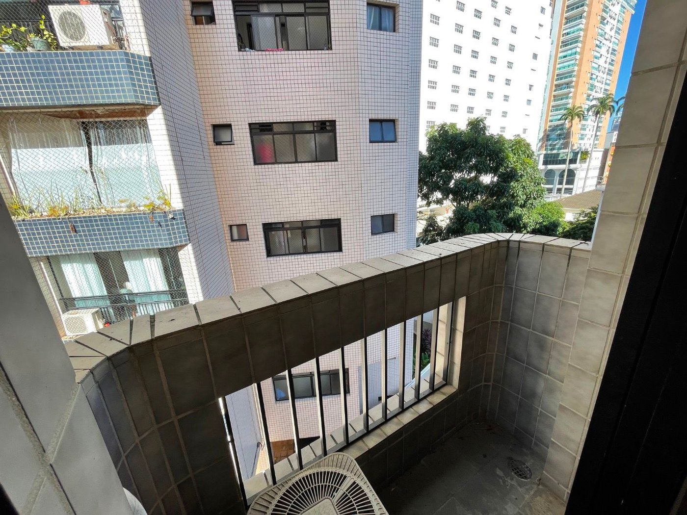 Apartamento com 3 dormitórios à venda, 126 m² por R$ 1.300.000,00 - Boqueirão - Santos/SP