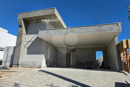 Casa à venda com 3 suítes no condomínio Terras Alpha Nova Esplanada, Votorantim - SP