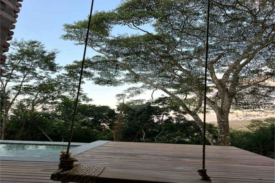 Casa à venda com 3 quartos, sendo 1 suíte,  no condomínio Alpes da Cantareira, Mairiporã - SP