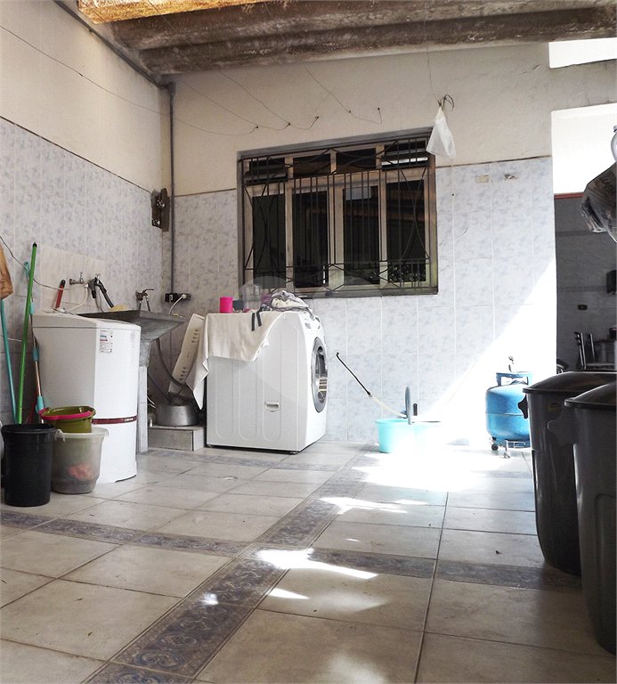 Casa de 318m2 com 2 suítes e 3 vagas à venda na Bela Vista