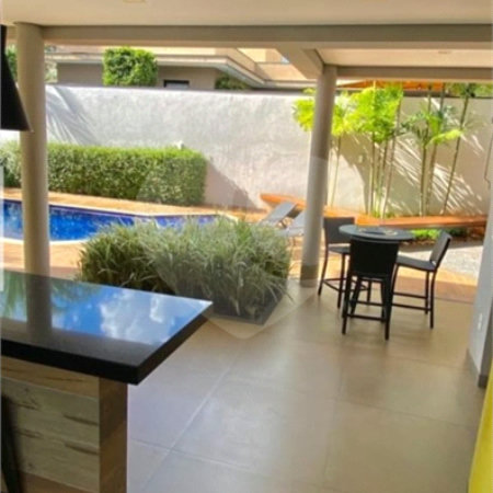 Casa à venda com 4 quartos, sendo 3 suítes, em Residencial Portal dos Oitis, Araraquara, SP