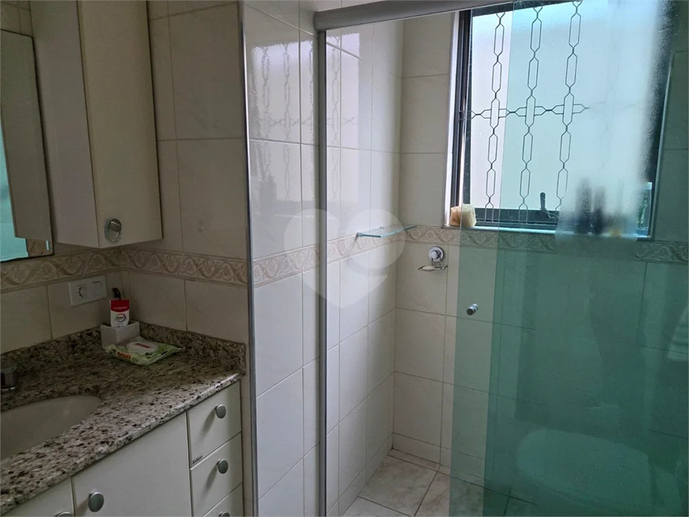 Sobrado à venda com 3 suítes em Chora Menino, São Paulo, SP
