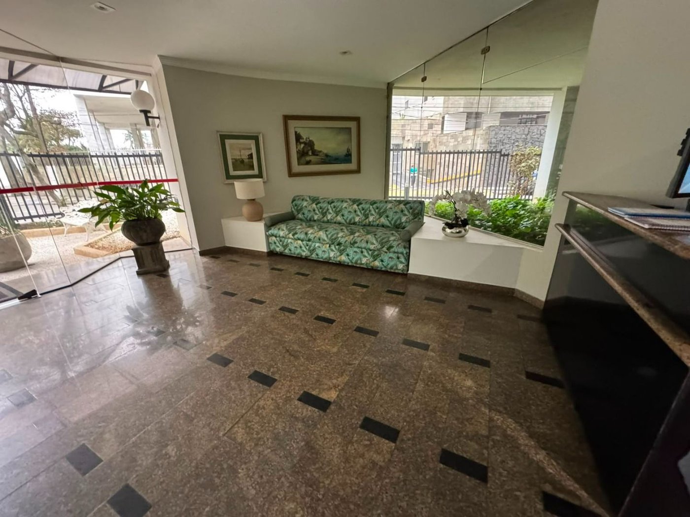 Apartamento à venda, 108 m² por R$ 700.000,00 - Pitangueiras - Guarujá/SP