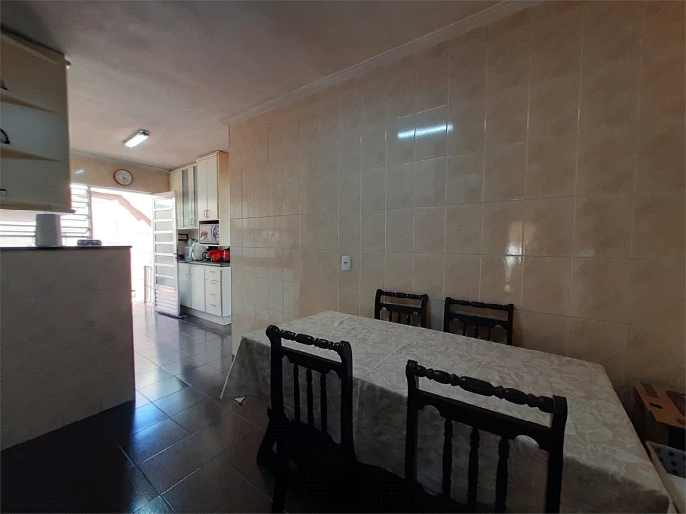 Casa à venda com 4 quartos, sendo 1 suíte, em Parque Continental, São Paulo, SP