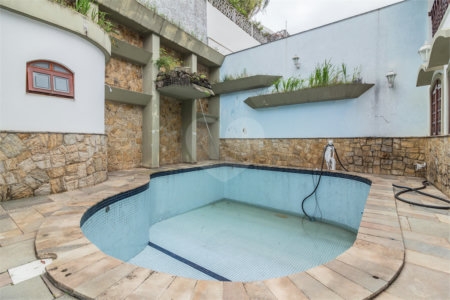 Sobrado à venda com 4 quartos, sendo 2 suítes, em Jardim Franca, São Paulo, SP
