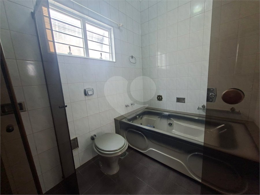 Casa à venda ou para alugar com 3 quartos, sendo 1 suíte, em Vila Aparecida, Itapetininga, SP