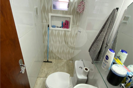 Casa à venda com 2 quartos, sendo 1 suíte, em Jardim Santa Inês, Suzano, SP