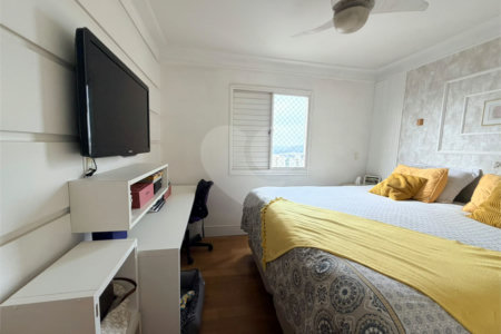 Apartamento à venda com 3 quartos, sendo 1 suíte,  em Vila Guarani (z Sul), São Paulo, SP