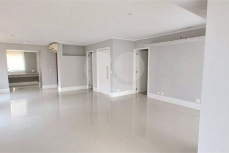 Apartamento à venda com 3 suítes em Jardim Fonte do Morumbi, São Paulo, SP