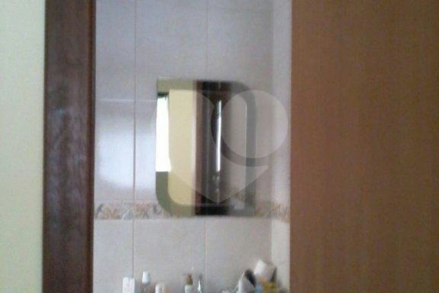 Casa à venda com 2 quartos, sendo 1 suíte,  em Jardim City, Guarulhos, SP