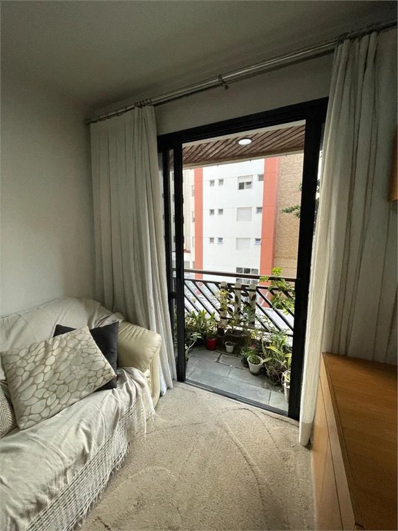 Apartamento à venda com 3 quartos, sendo 1 suíte,  em Vila Leopoldina, São Paulo, SP