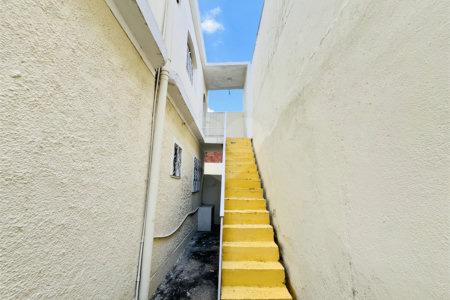 Casa à venda com 3 quartos em Campo Grande, Rio de Janeiro, RJ