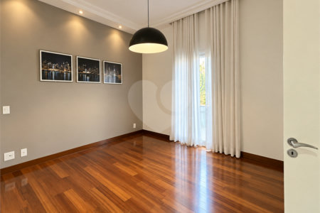 Casa à venda com 4 suítes no condomínio Swiss Park, São Bernardo do Campo - SP