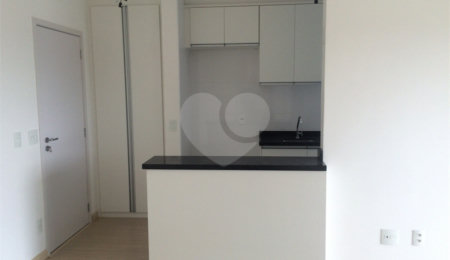 Apartamento à venda com 2 quartos, sendo 1 suíte,  em Vila Nova Mazzei, São Paulo, SP