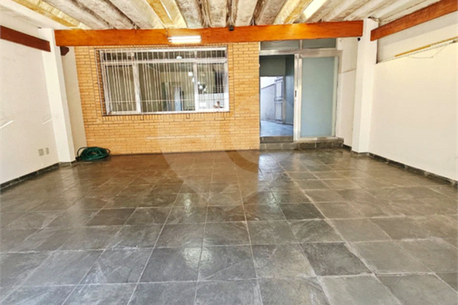 Sobrado à venda com 4 quartos, sendo 1 suíte, em Vila Guilherme, São Paulo, SP
