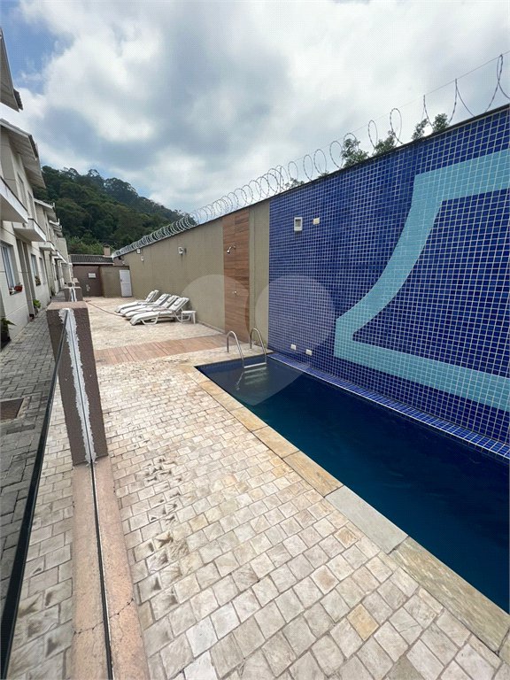 Casa à venda com 2 quartos, sendo 1 suíte, no condomínio Reserva da Cantareira, São Paulo - SP