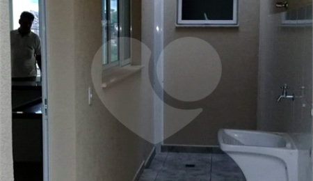 Casa à venda com 2 quartos, sendo 1 suíte, em Jardim Imperial, Atibaia, SP