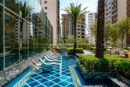 Apartamento à venda com 3 suítes em Moema, São Paulo, SP