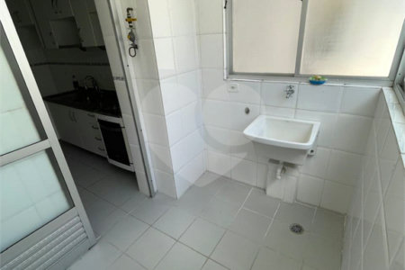 Apartamento à venda com 1 quarto em Vila Mazzei, São Paulo, SP