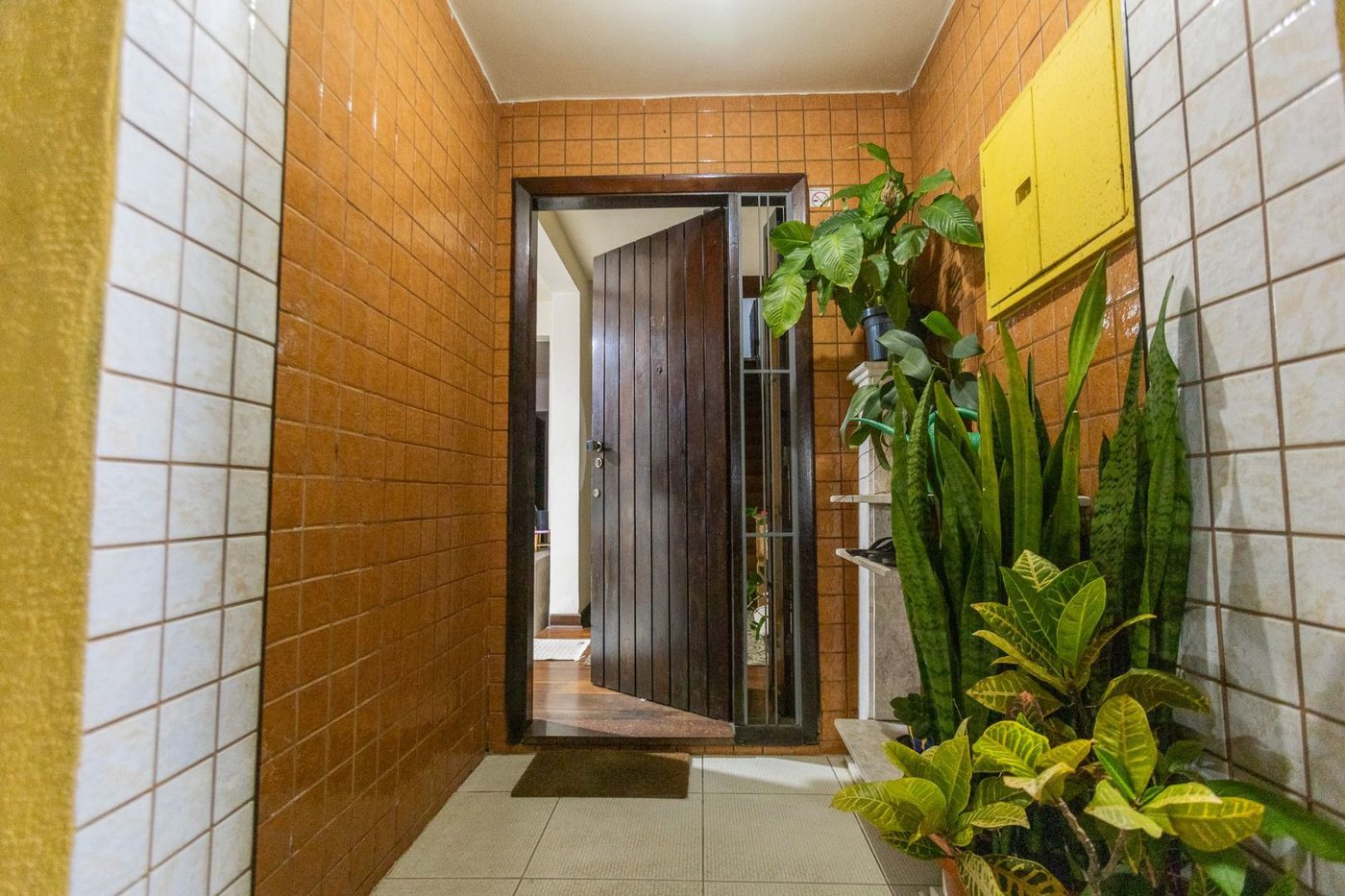 Casa com 3 dormitórios à venda por R$ 1.980.000,00 - Pompéia - Santos/SP