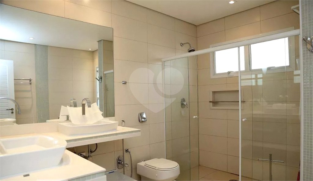 Casa à venda com 3 suítes no condomínio Residencial Morumbi, São Paulo - SP