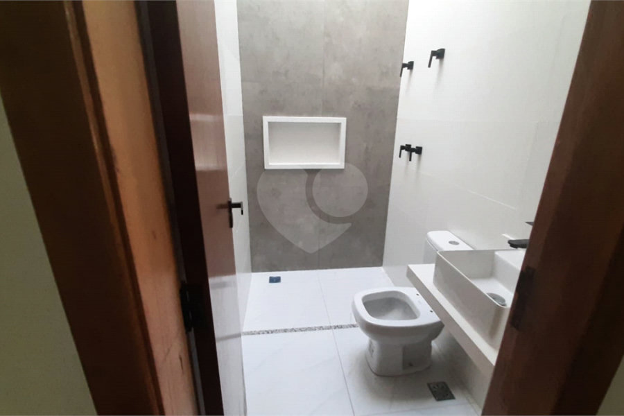 Sobrado à venda com 3 suítes em Vila Prudente, São Paulo, SP