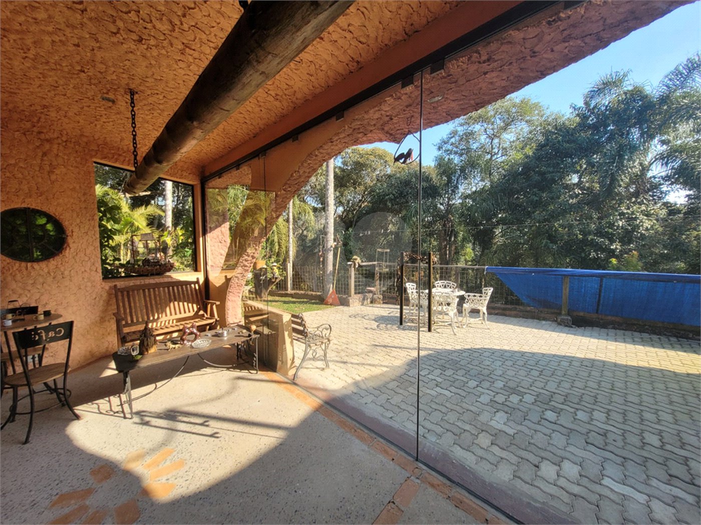 Casa à venda com 2 suítes no condomínio Associação Reserva das Hortênsias, Mairiporã - SP
