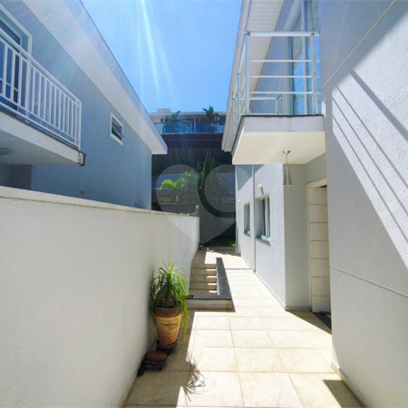 Casa à venda com 3 quartos, sendo 1 suíte,  em Horto Santo Antonio, Jundiaí, SP