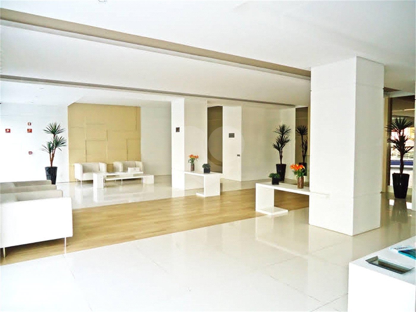 Apartamento à venda com 3 suítes em Santa Teresinha, São Paulo, SP