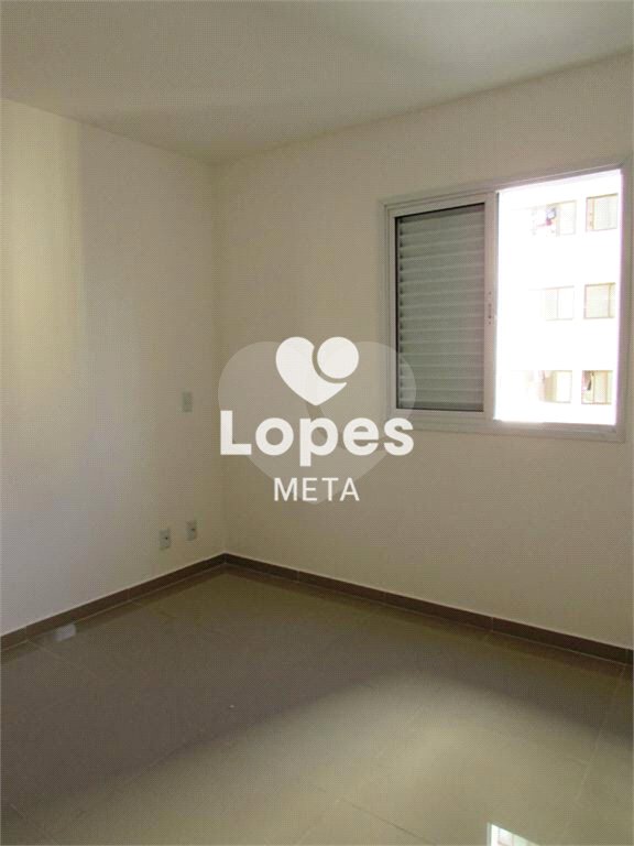 Apartamento à venda com 3 quartos, sendo 1 suíte, em Parque Residencial Aquarius, São José dos Campos, SP