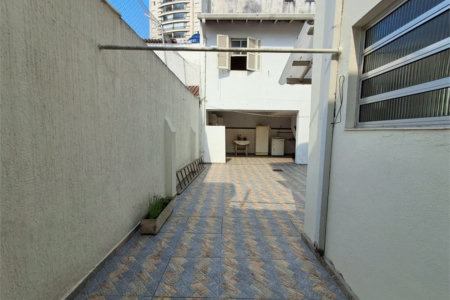 Casa à venda com 3 quartos em Água Branca, São Paulo, SP