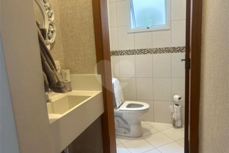 Casa à venda com 3 quartos, sendo 1 suíte,  em Vila Nair, São Paulo, SP