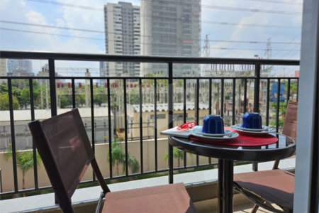 Apartamento Mobiliado a Venda no Campo Belo
