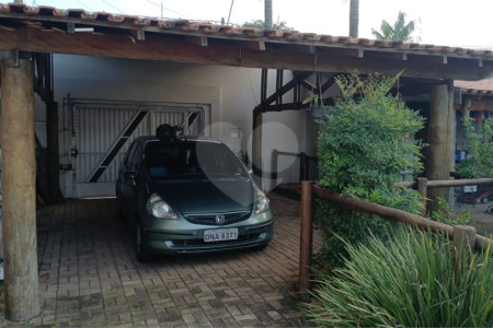 Casa á venda no Jardim Santa Felícia
